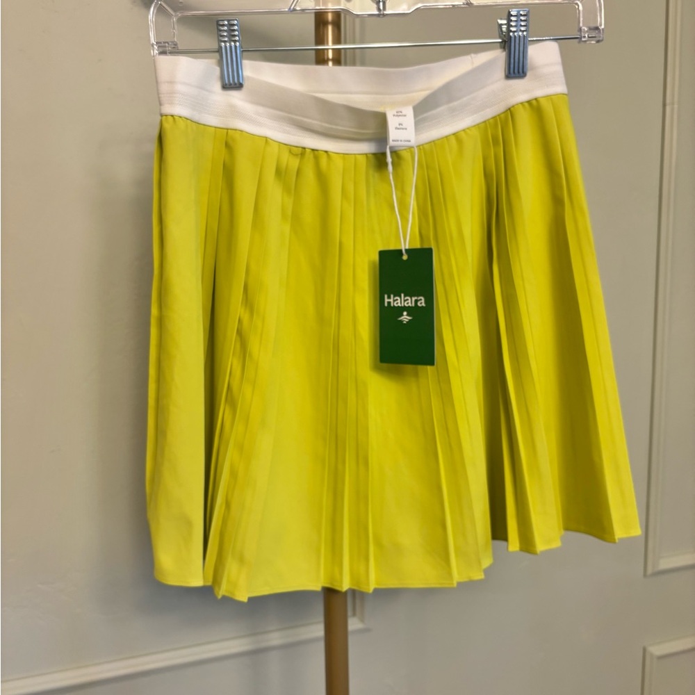 Halara Skirt Small NWT RARE Pleated Tennis Yellow Skirt MSRP $49.95